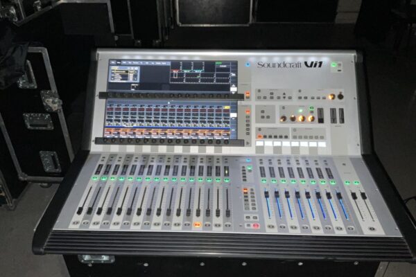 soundcraft VI1